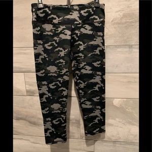 Fabletics camo capris